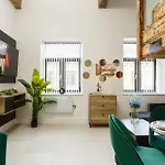 דירה Luxury