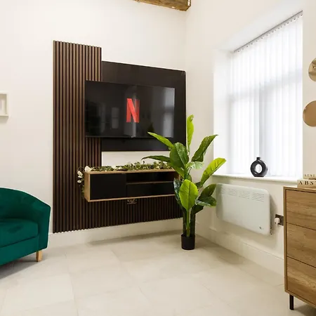 Luxury Bradford (West Yorkshire)